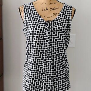 Basic Editions Sleeveless Shirt Blue & White Medium, Pre-Owned in Nice Condition